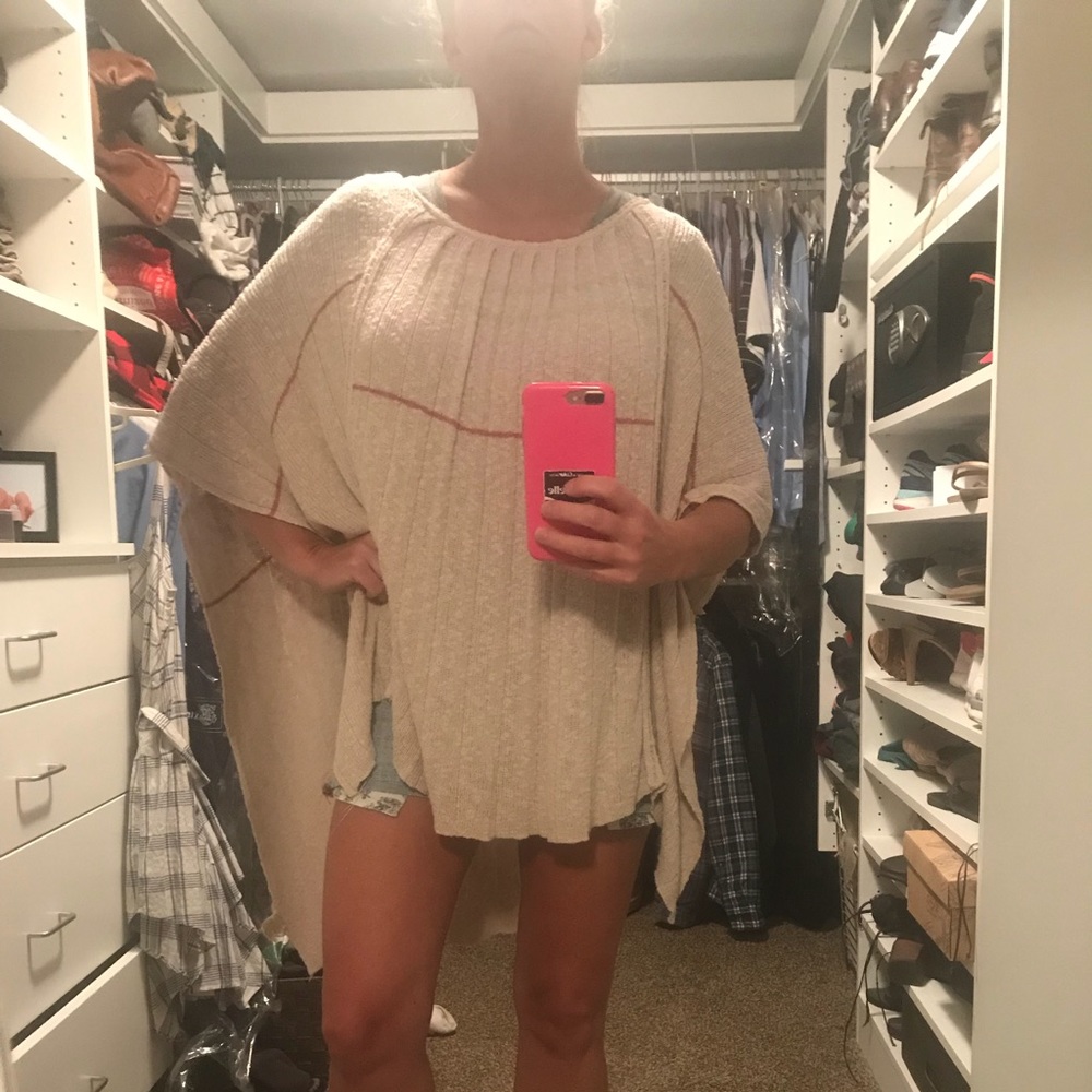 Free people sweater poncho size small